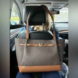 Michael Kors large belted tote